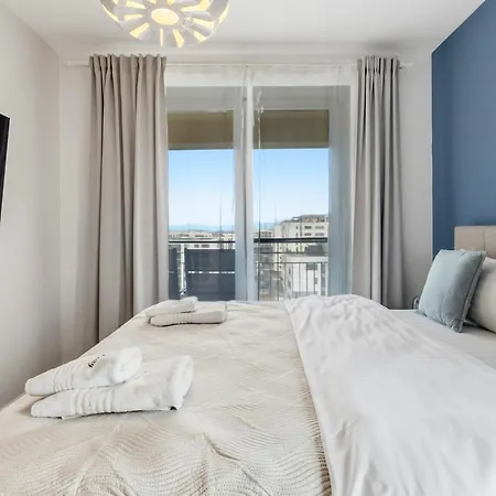 Apartment Cozy Grand Luxury - Coresi Promenade *