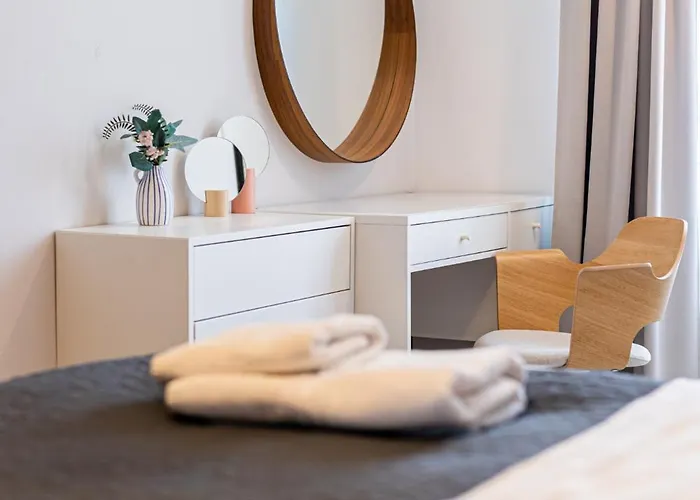 Apartment Grand Luxury - Coresi Promenade