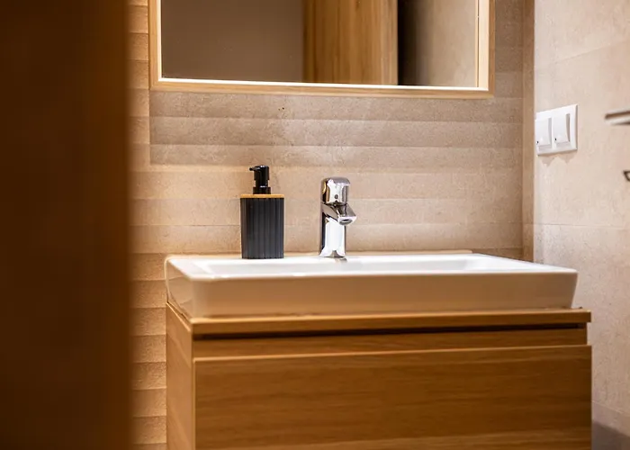 Grand Luxury - Coresi Promenade Apartment Brasov